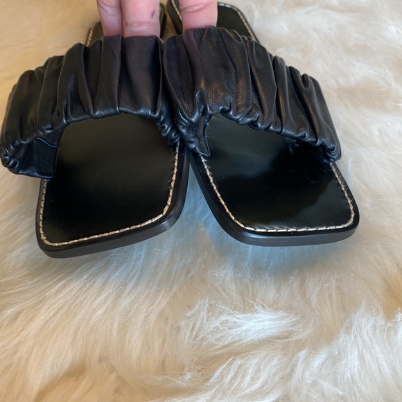 STAUD Nina Flat Ruched Slide Sandal - Picture 6 of 10